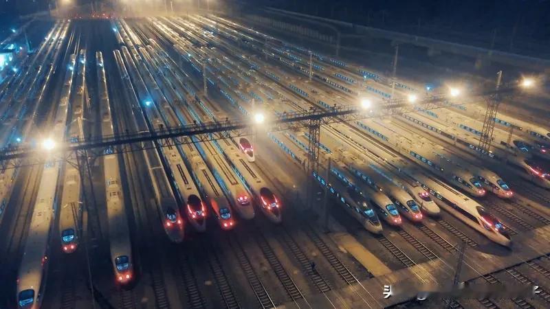 中国高铁第一大省又易主了 中国高铁第一大省又易主啦！12月17日山东高铁运营里程