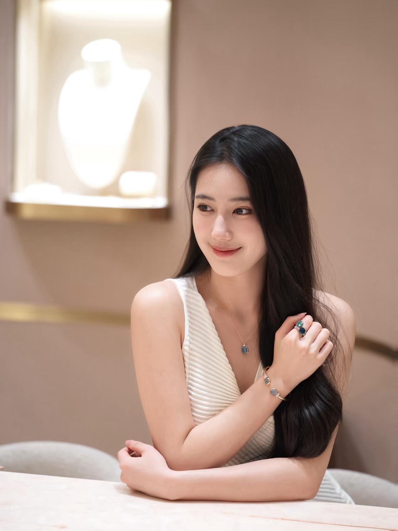 你认为最有气质的美女是谁