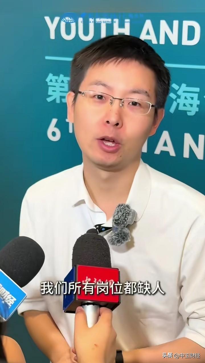 王兴兴喊话招人，特别是上海地区的应聘者，看来宇树科技求贤若渴啊！

宇树可是国内