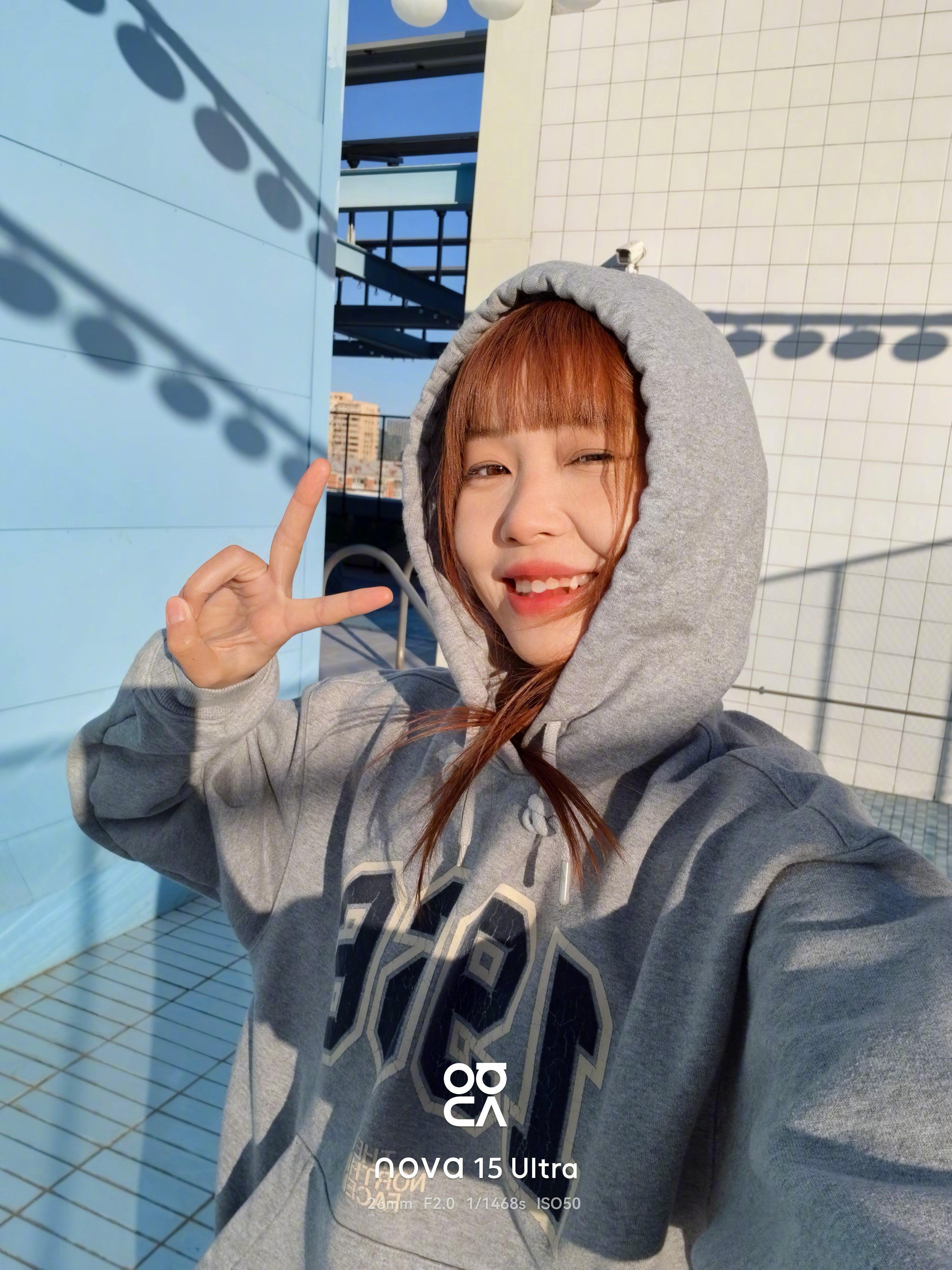 今年的中端机拍照进步好大，但各家的审美取向也越来越不一样了✨在顺光、正常光线、逆