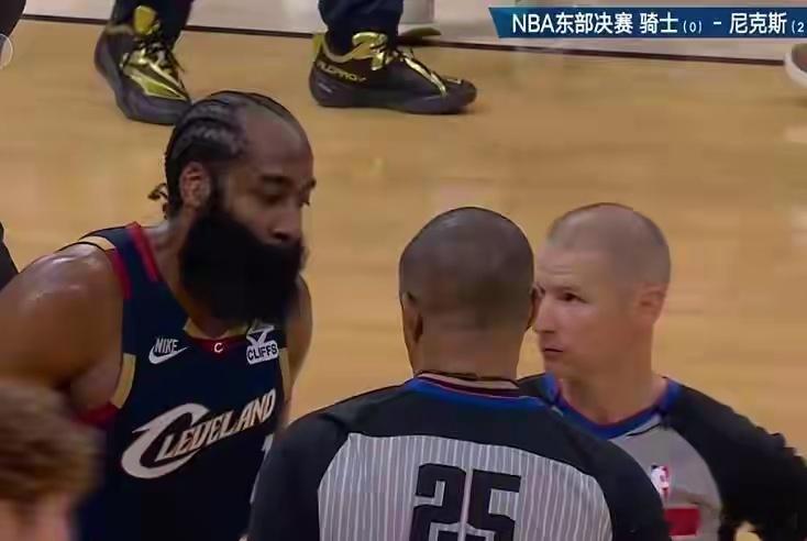 3-0！尼克斯豪取10连胜总决在望 骑士基本出局，哈登下赛季去哪？NBA东部决赛
