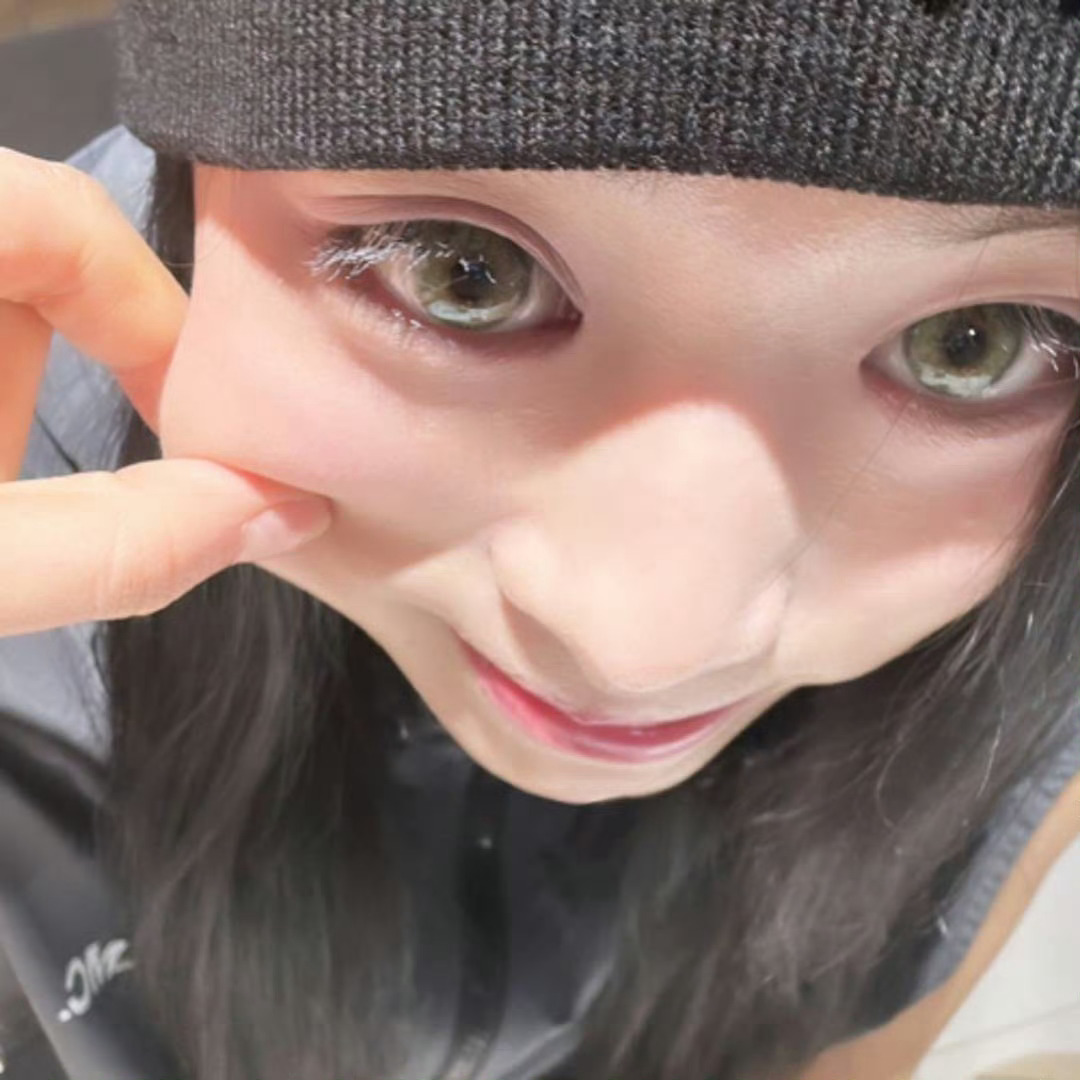 ahyeon ​​​