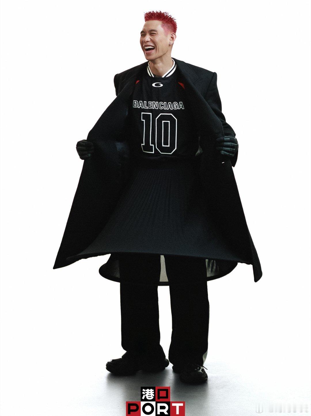 球衣并非“墓志铭”，而是重塑后的新衣。林书豪从“疯狂”回归“平静”，将过往荣耀重