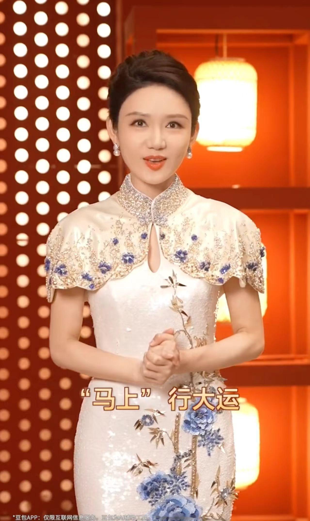 豆包将上春晚发10万份科技好礼 今年春晚不光有节目看，豆包还带着好礼来拜年！跟着