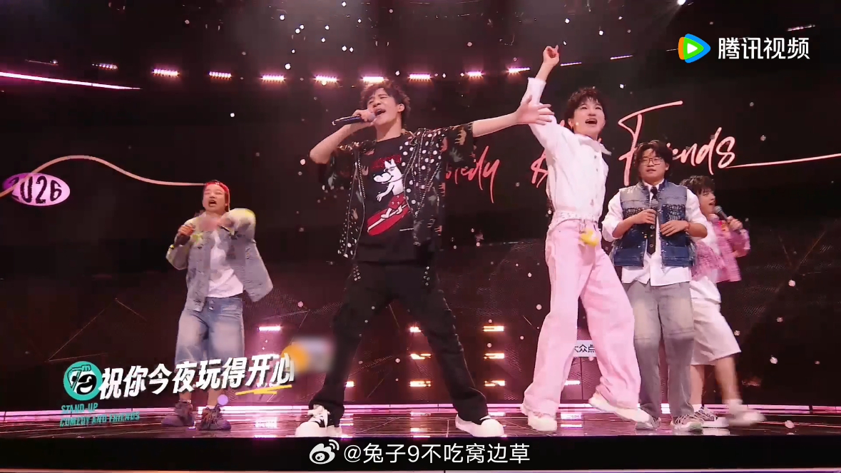 大张伟周深合唱脱友3主题曲 主题曲一出来就感觉夏天真的到了，大老师的快乐能量和周