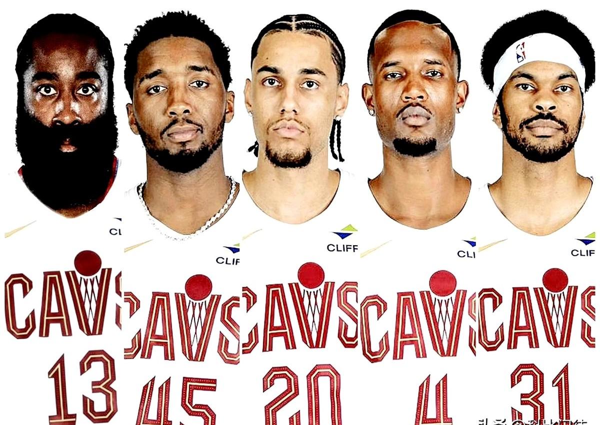 米切尔今天打得太难受了，三分6中0，平时那些帅气的干拔、过人，全变成了三不沾。