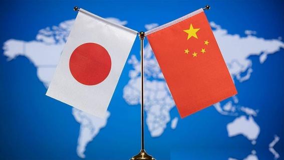 奉劝所有中国人，大家一定要做好心理准备。央视曾通过新闻联播、军事报道等权威平台发