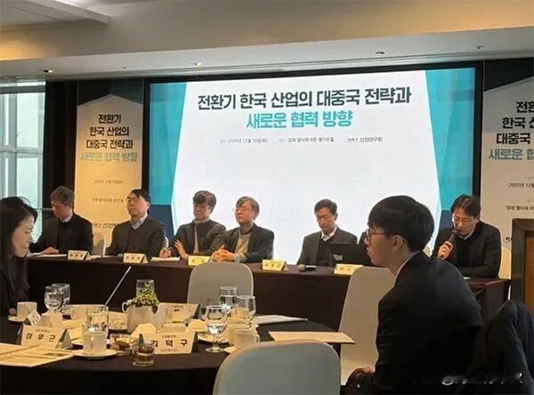 韩国：搞不懂中国人怎么做到的了！

韩媒报道，韩国学者殷钟学感慨说，2015年中