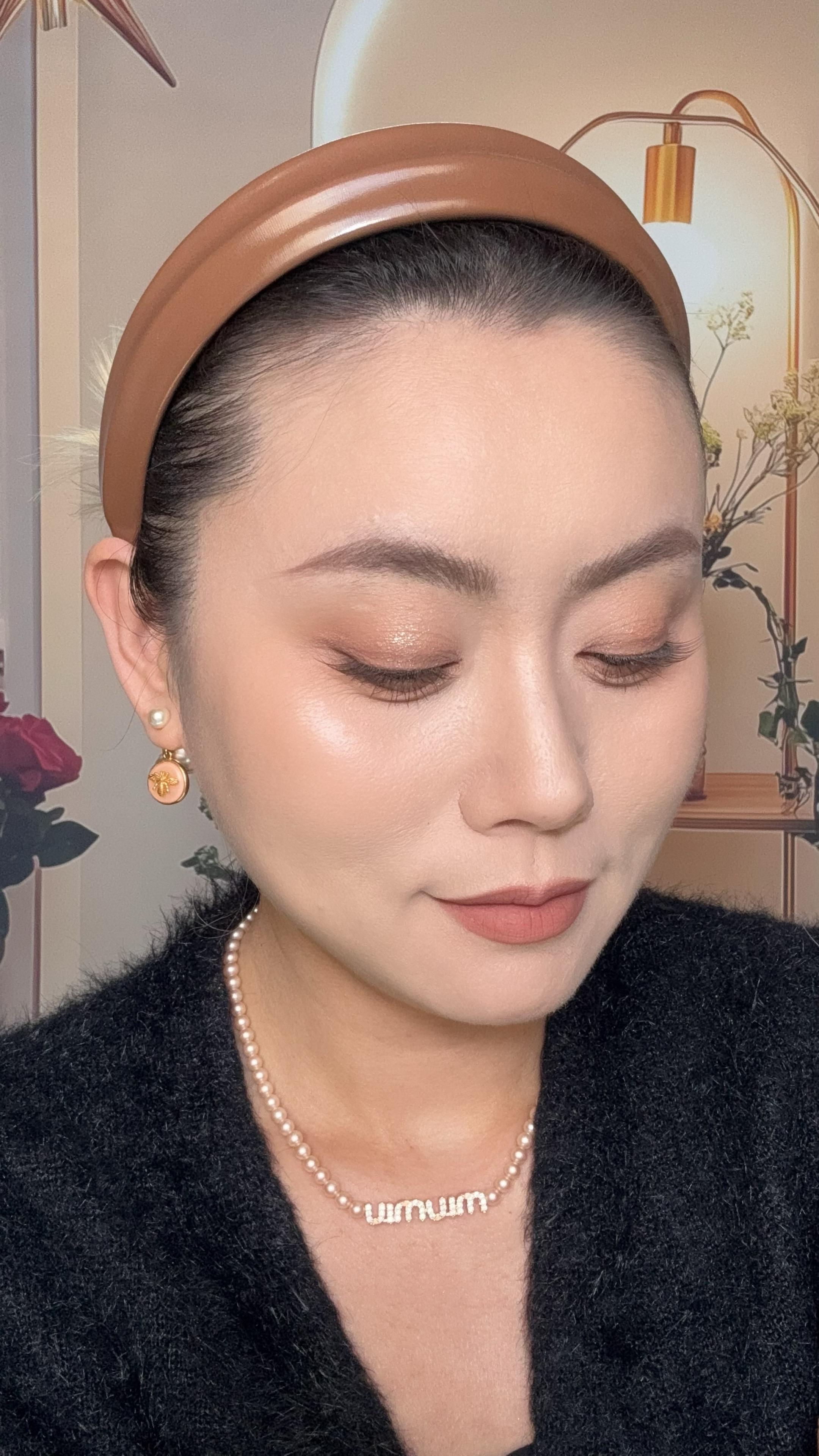 姐妹们，40岁画这样的妆可以吗，绝的可以的评论区告诉我，绝的不可以哪里...