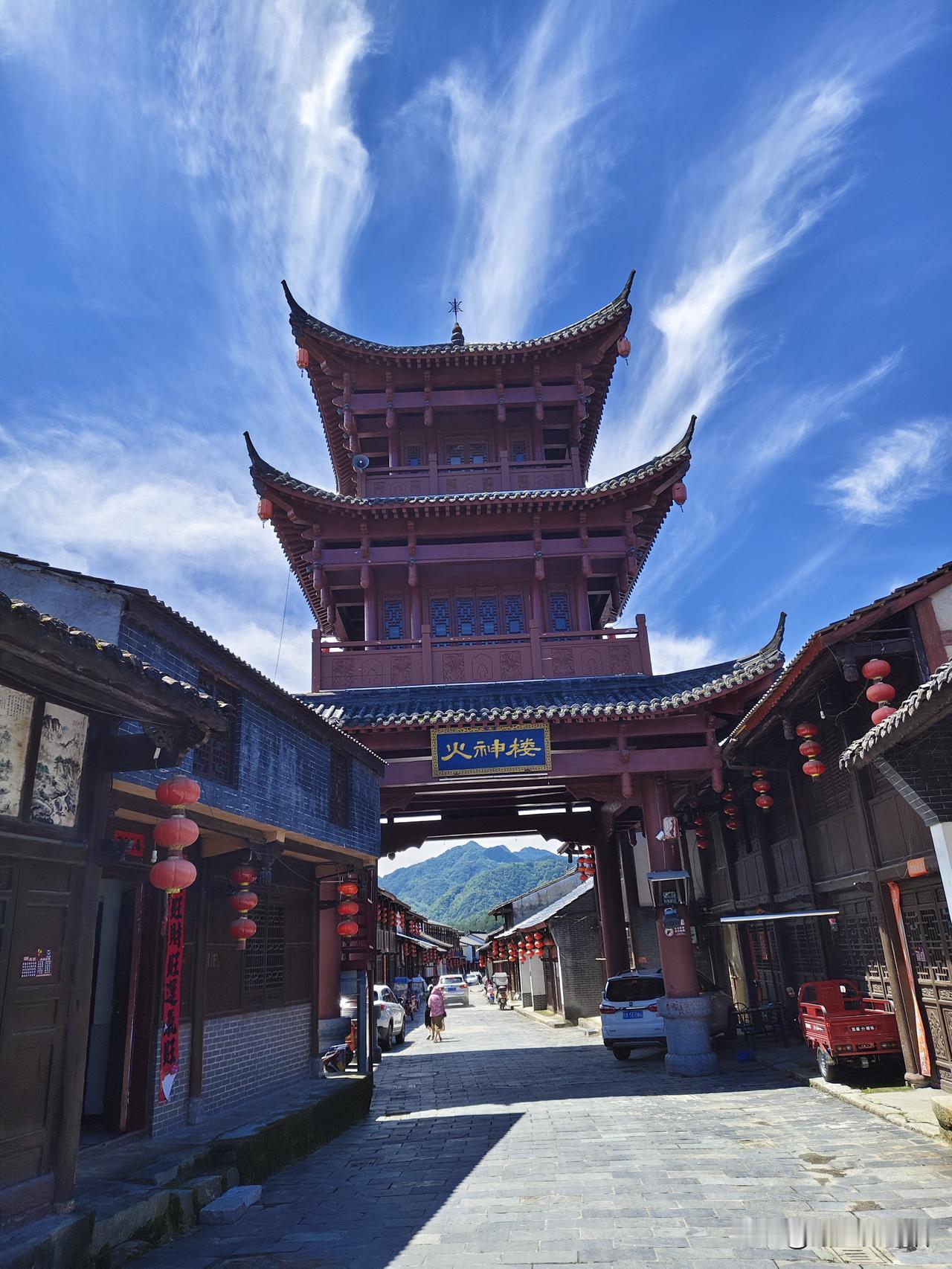 旅游和旅居，不一样的感受
年轻时旅游总爱走马观花，一路奔波赶景点；到了中老年，更