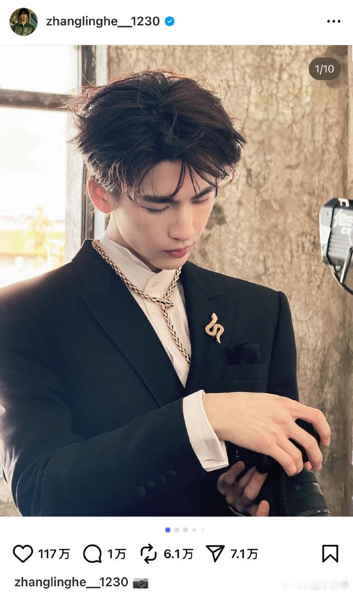 张凌赫统一全球审美张凌赫海外有多火 ins 单条 20 小时破百万、5 条百万赞
