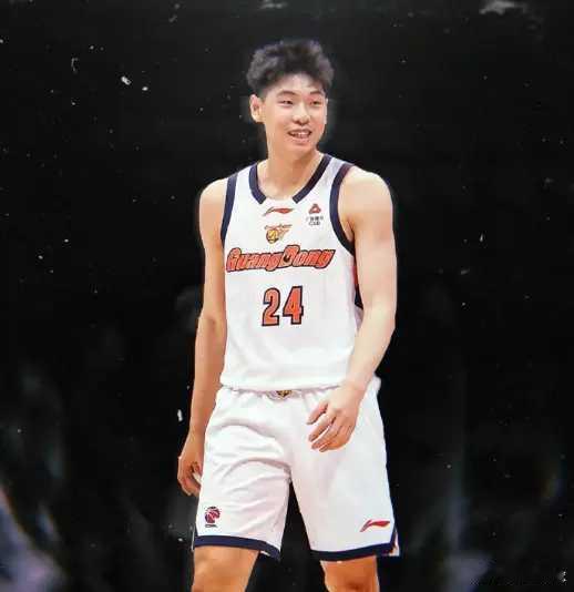 复出延期！崔永熙将缺席CBA杯赛 第二阶段再复出驰援广东北京时间2月6日，22岁