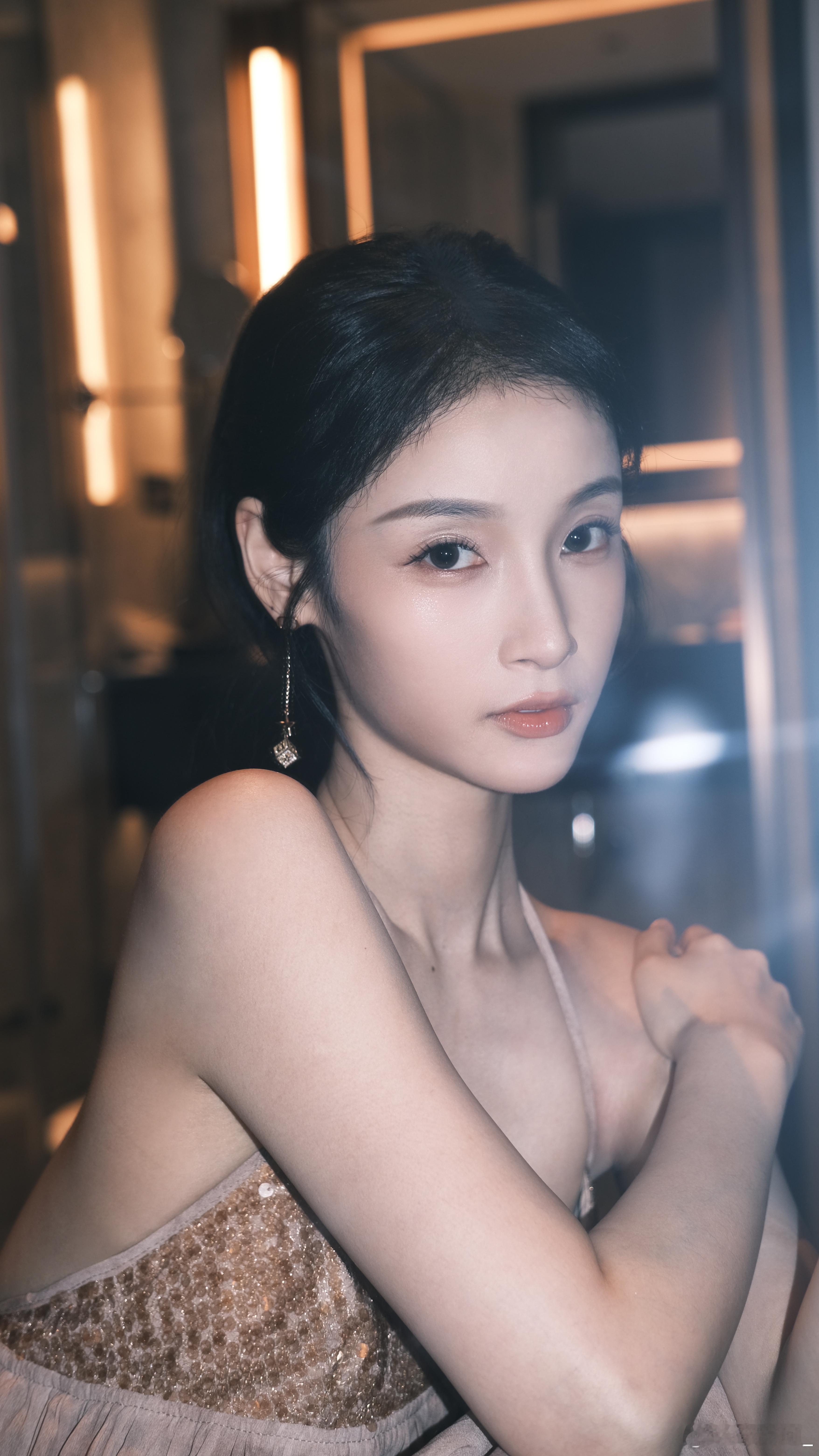 💖🖤珂以安排一下 ​​​