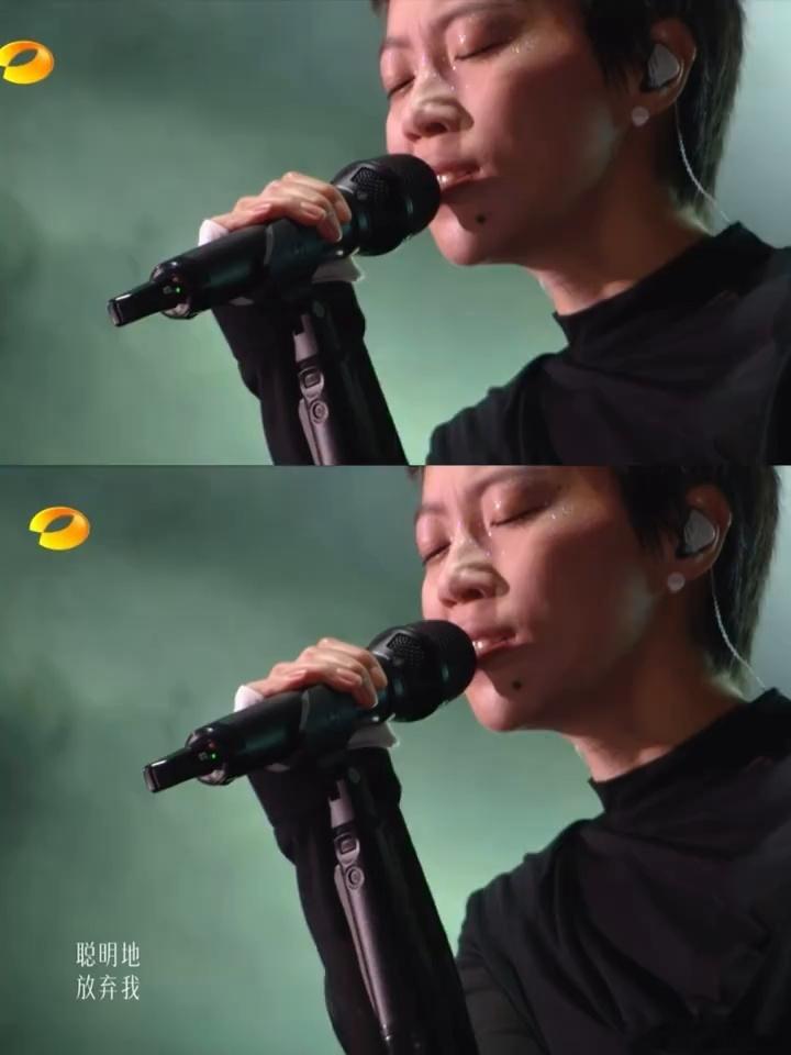 窦靖童有效改编窦靖童的音色 仿佛看到王菲了！！音色好空灵，真是老天爷赏饭吃啊！窦