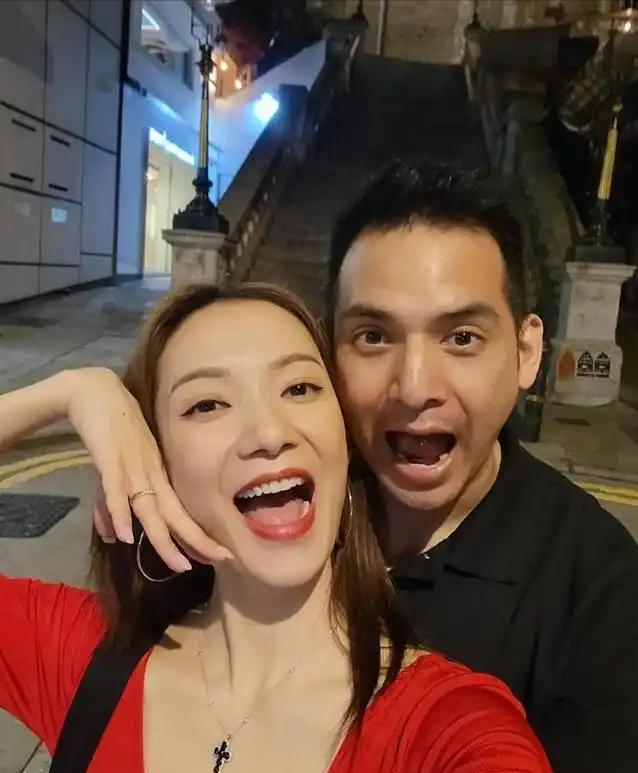 一位性学专家说：

“但凡有点姿色的已婚女人，自己愿意的话，都不止一个男人。有点