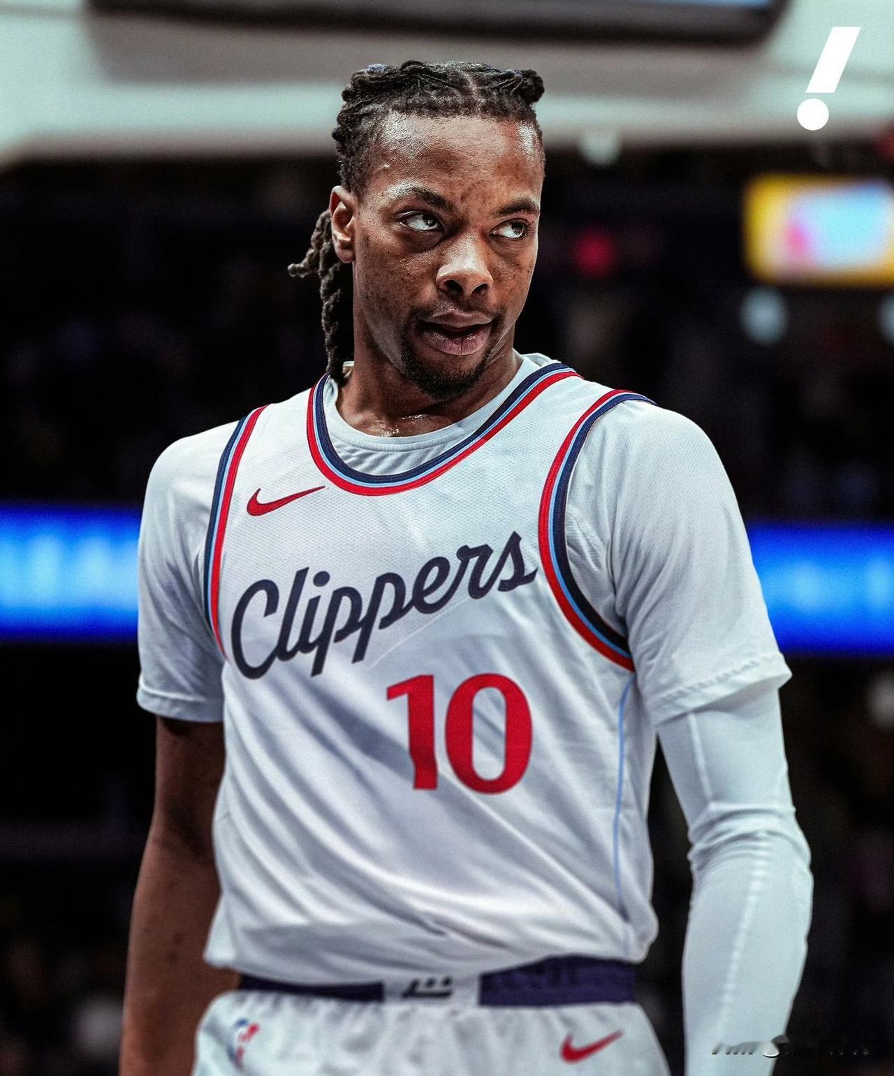 还是有实力的！加兰2次入选全明星的数据并不差：

第一次入选全明星：21-22赛