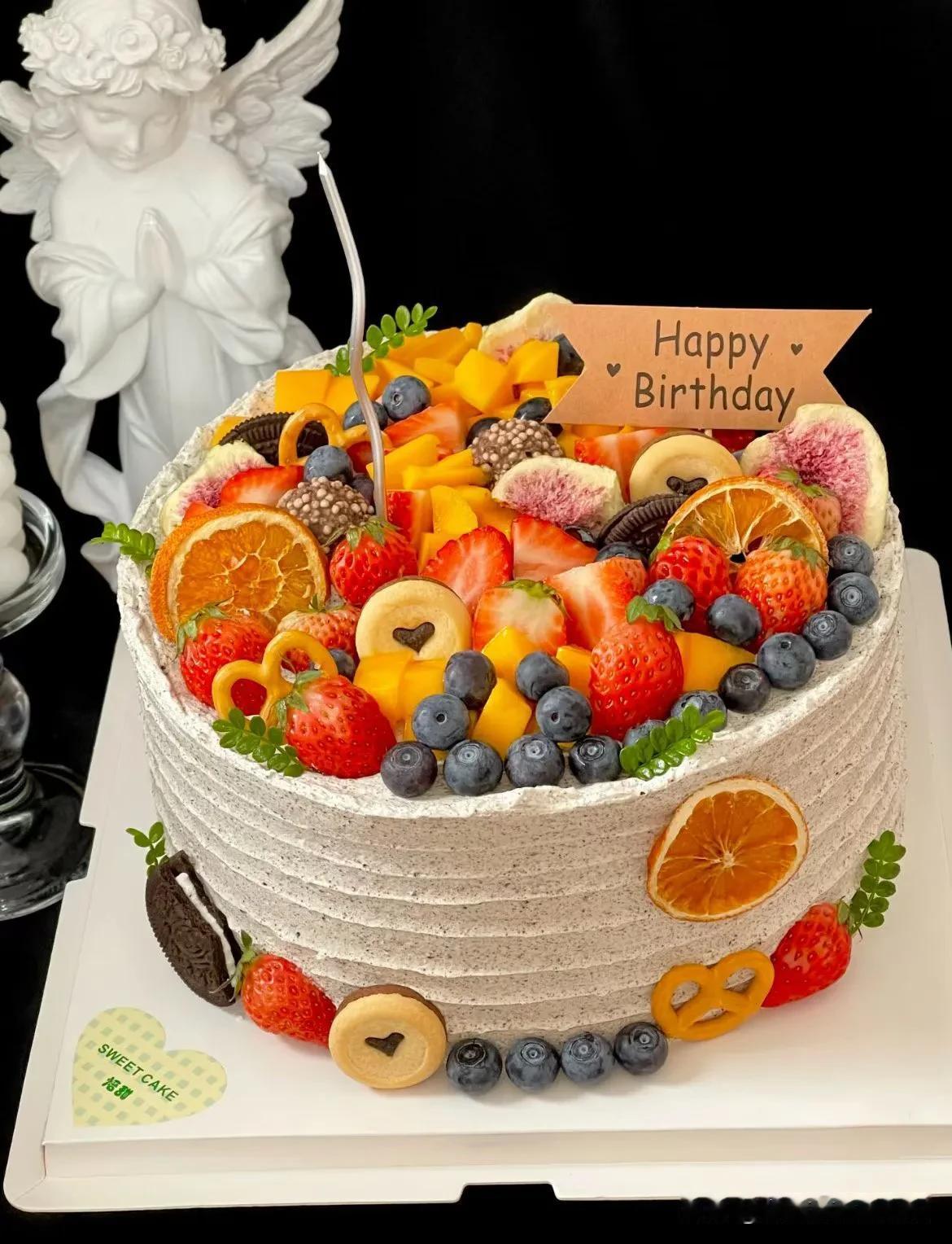 晒图笔记大赛水果蛋糕，新年新气象，来自蛋糕的诱惑！[呲牙]