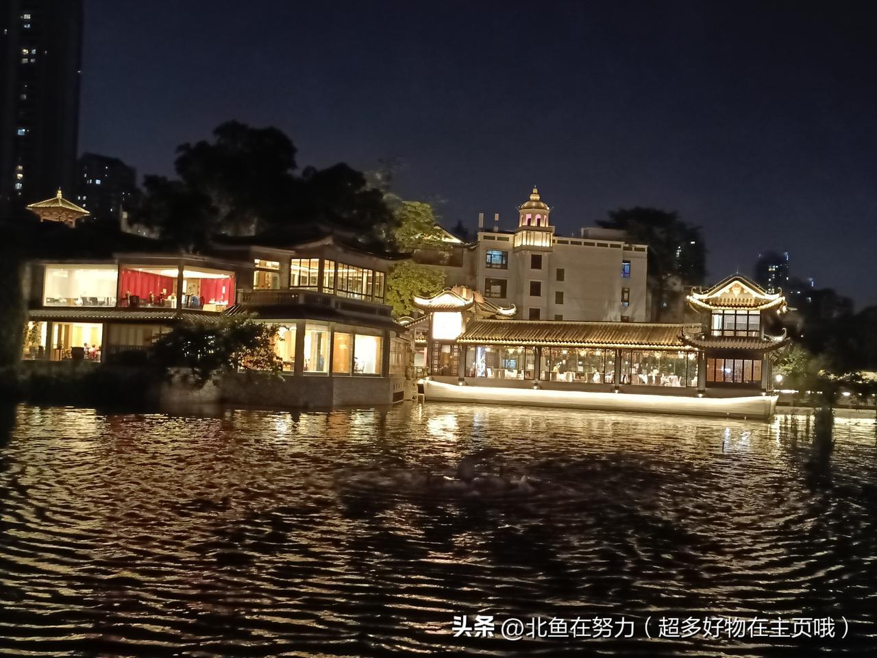 我认为会！
说起年老后的养老方式，很多人都会纠结，是在家守着老房子，还是去养老院