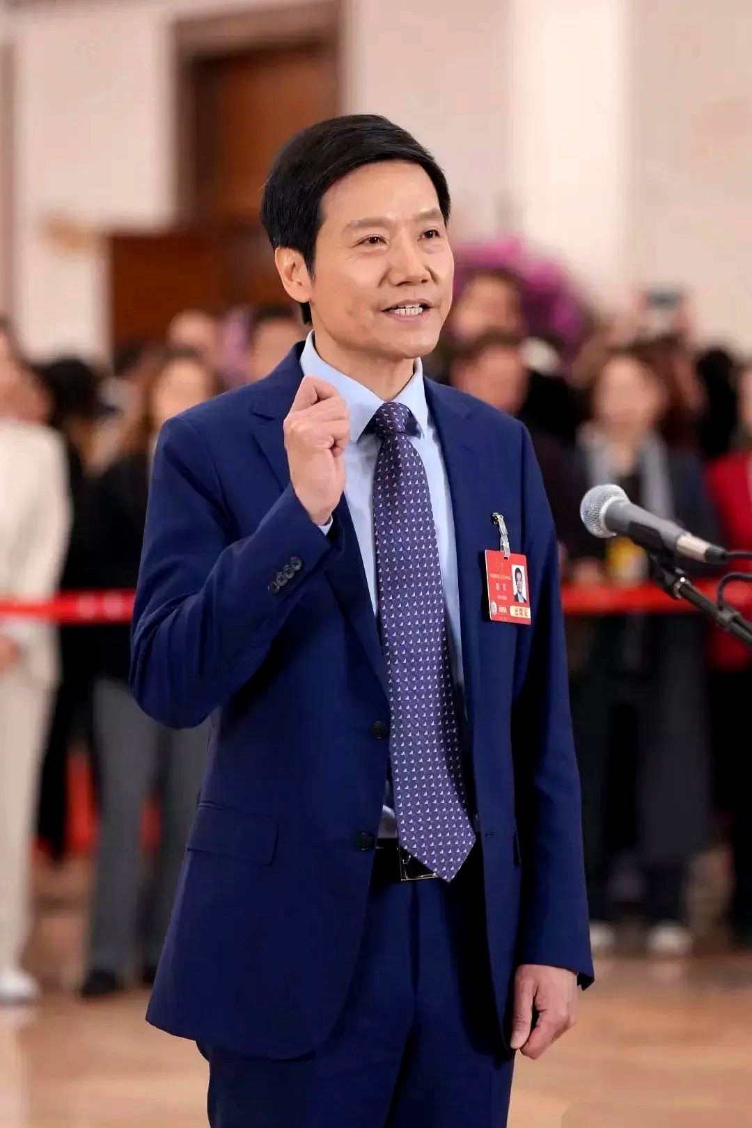 雷军回应装600斤车厘子被指违规 ，我觉得这事儿真没必要上纲上线😒。在封闭测试