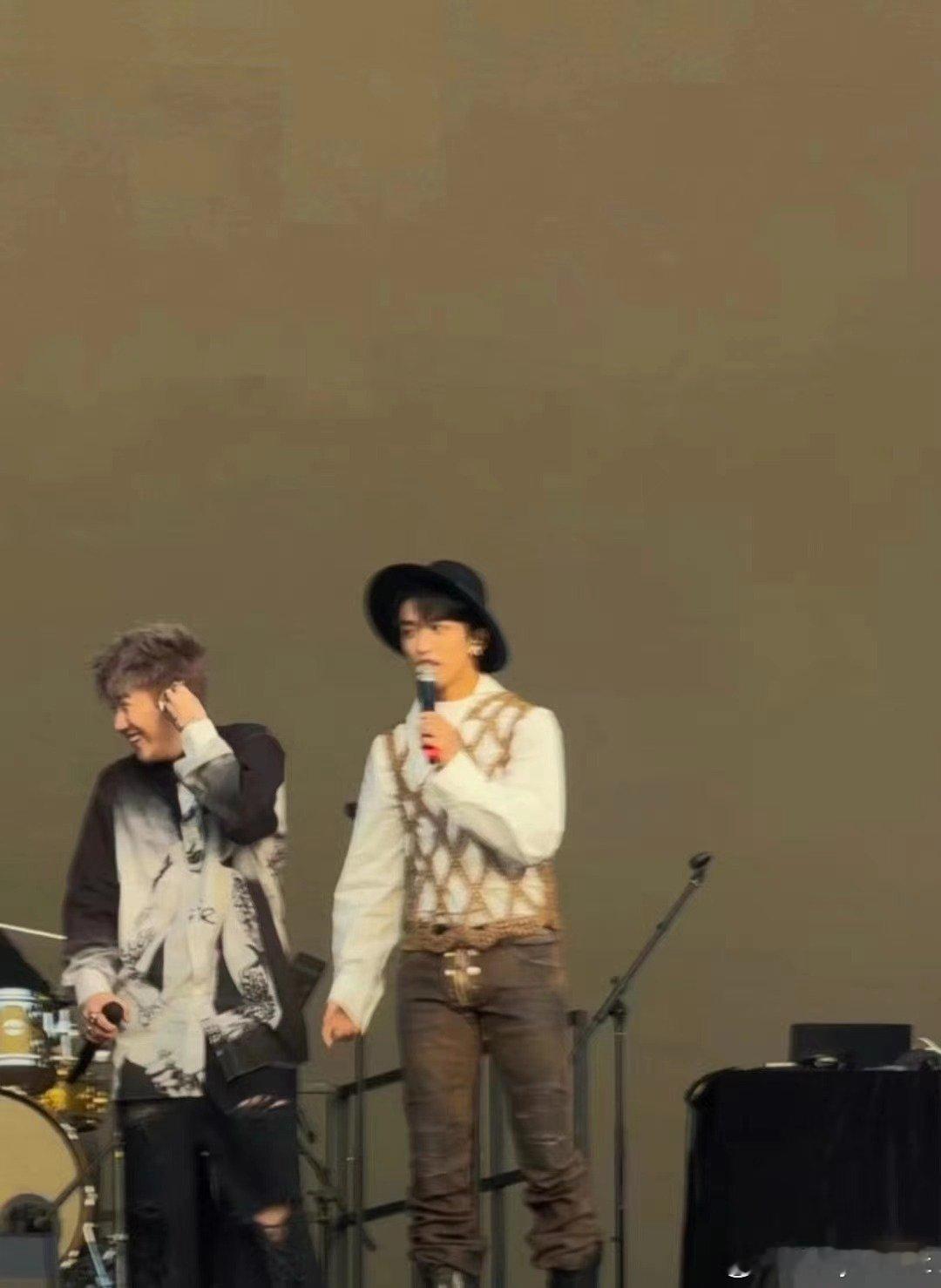 #Capper黄子弘凡合唱##Capper黄子弘凡合唱新歌#不得不说，Cappe