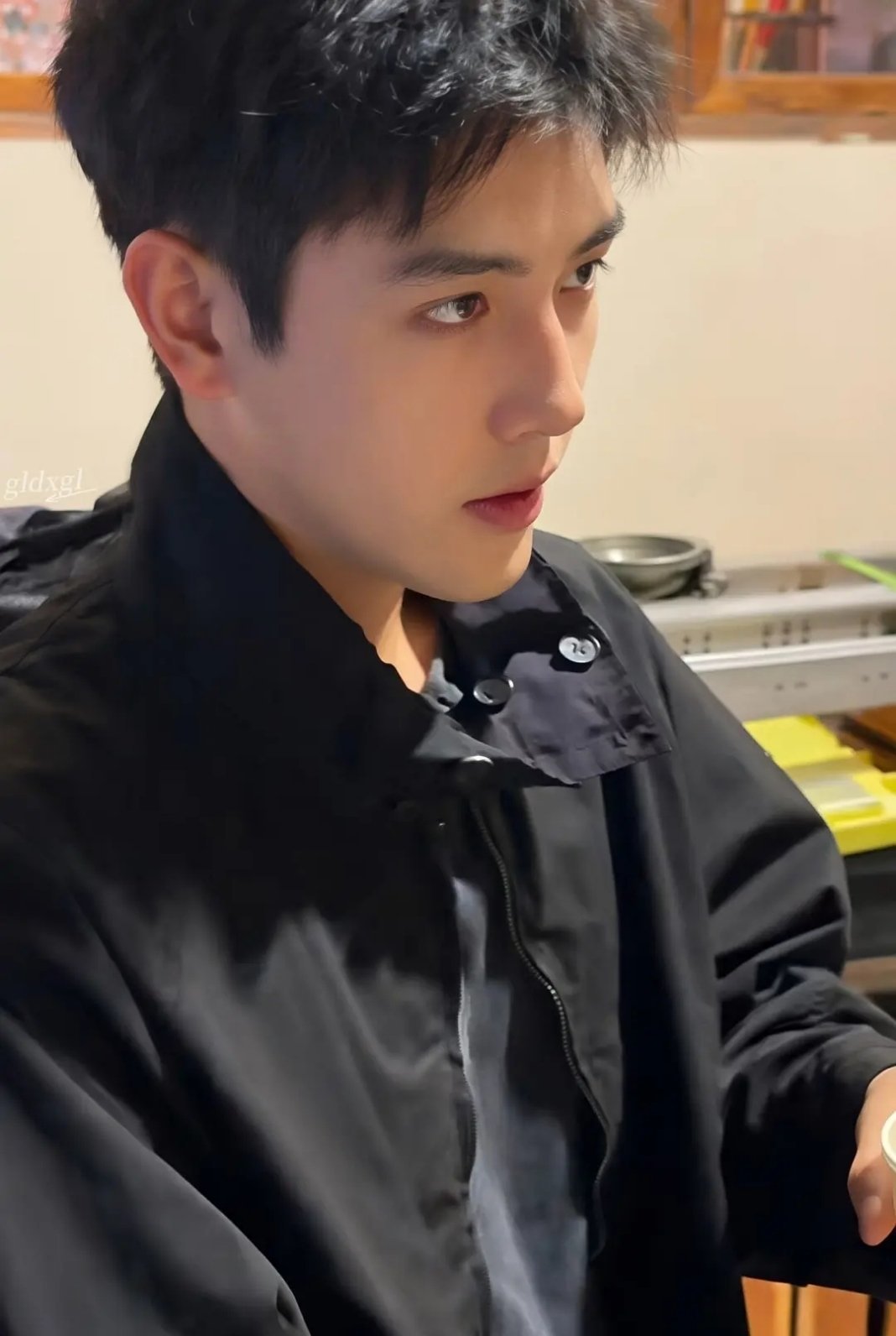 阿瑟你确定要这个状态演现偶吗？这个生图怎么评 ​​​