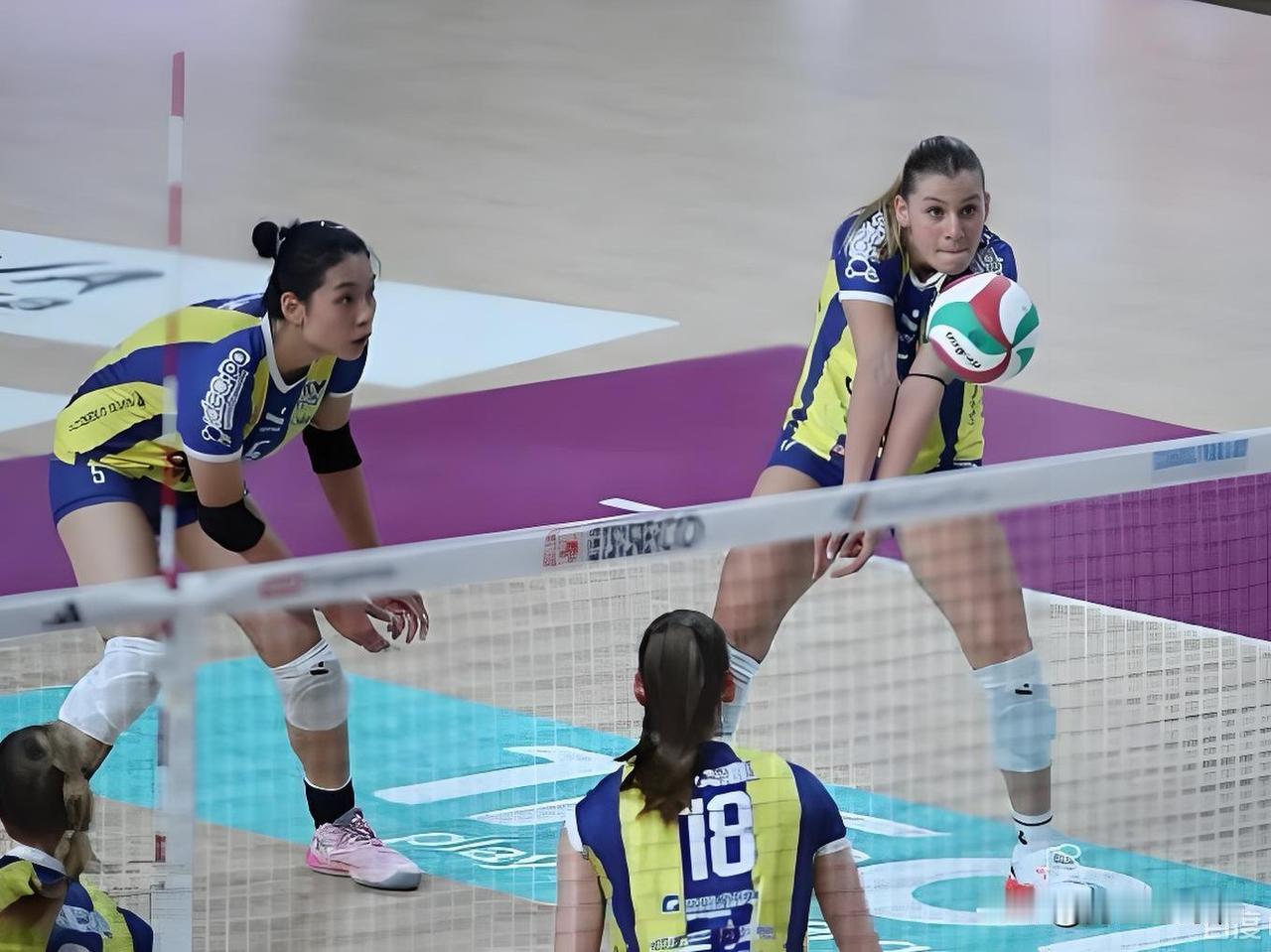 1月5日，2025-2026赛季意大利女排联赛常规赛第十八轮，圣乔瓦尼客场以0-