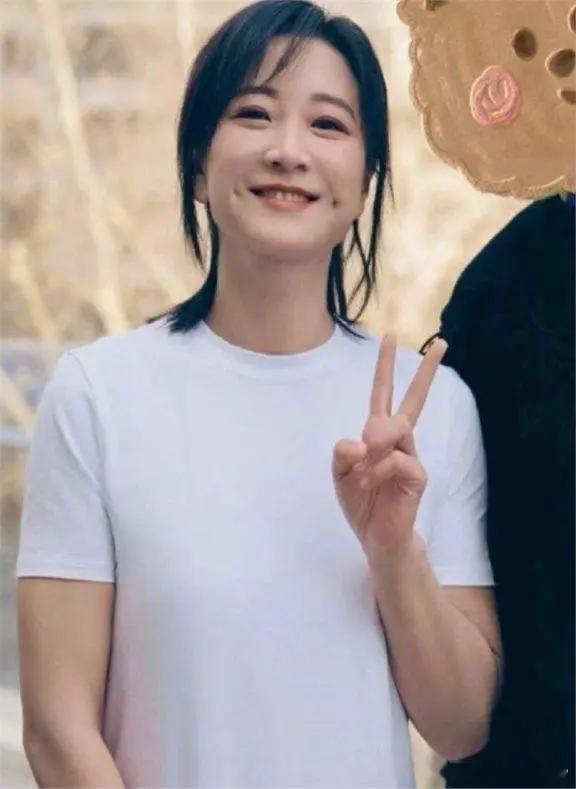 #贾玲 意难平#片子还行，故事也很励志，贾玲姐也为这部电影付出了非常多，每次减肥