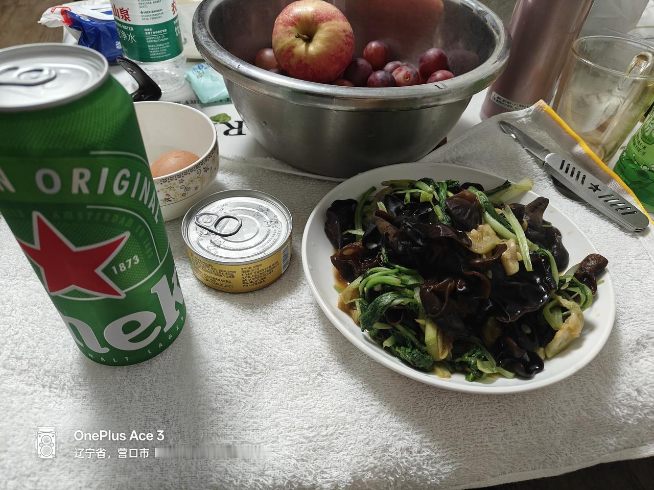 刘妈来电话了。

"老头子，实在对不起了。"刘妈的声音带着歉意，"我跟陈大姐本打