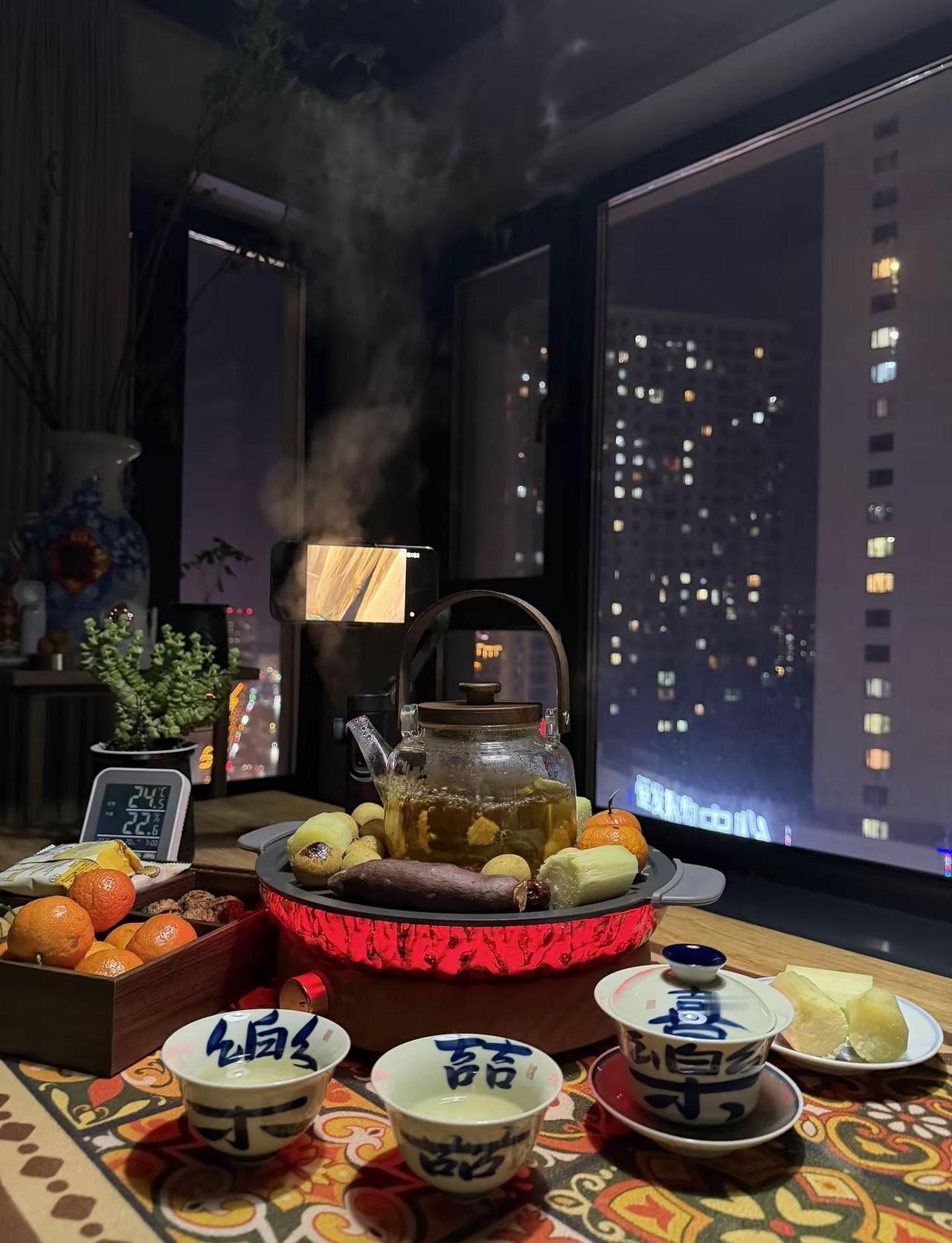 将这一日一日的平淡，活成心底的踏实与安稳，不喧哗也自有。