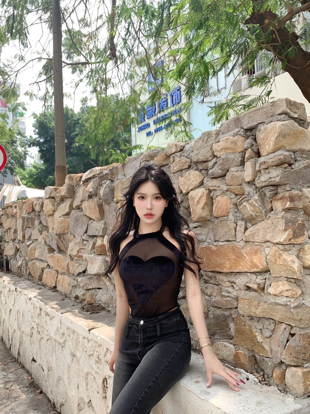 今日ootd 🖤