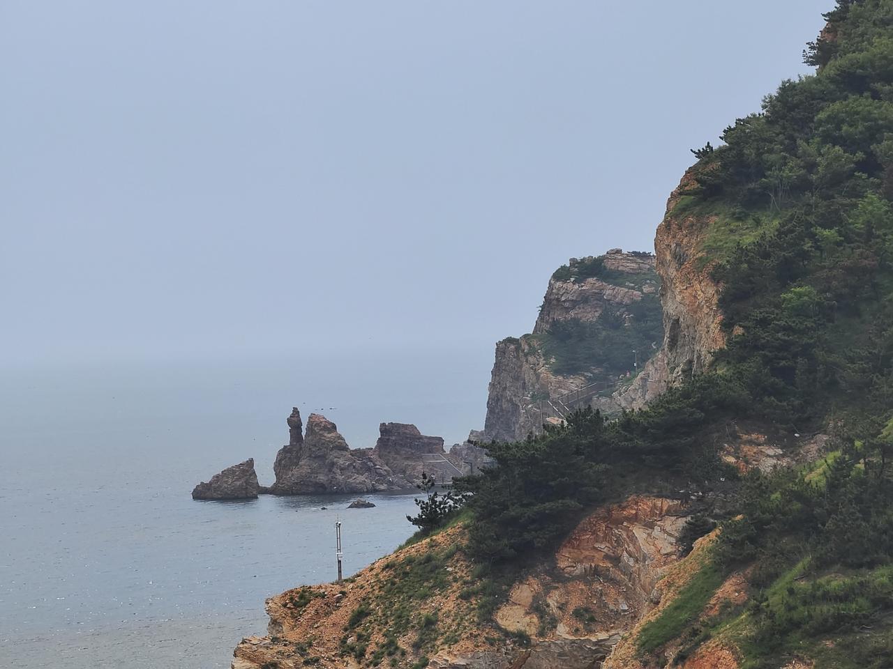 长岛望夫礁（望福礁）
一、区位
景区坐落于烟台长岛南长山岛北端，属于长岛南线核心