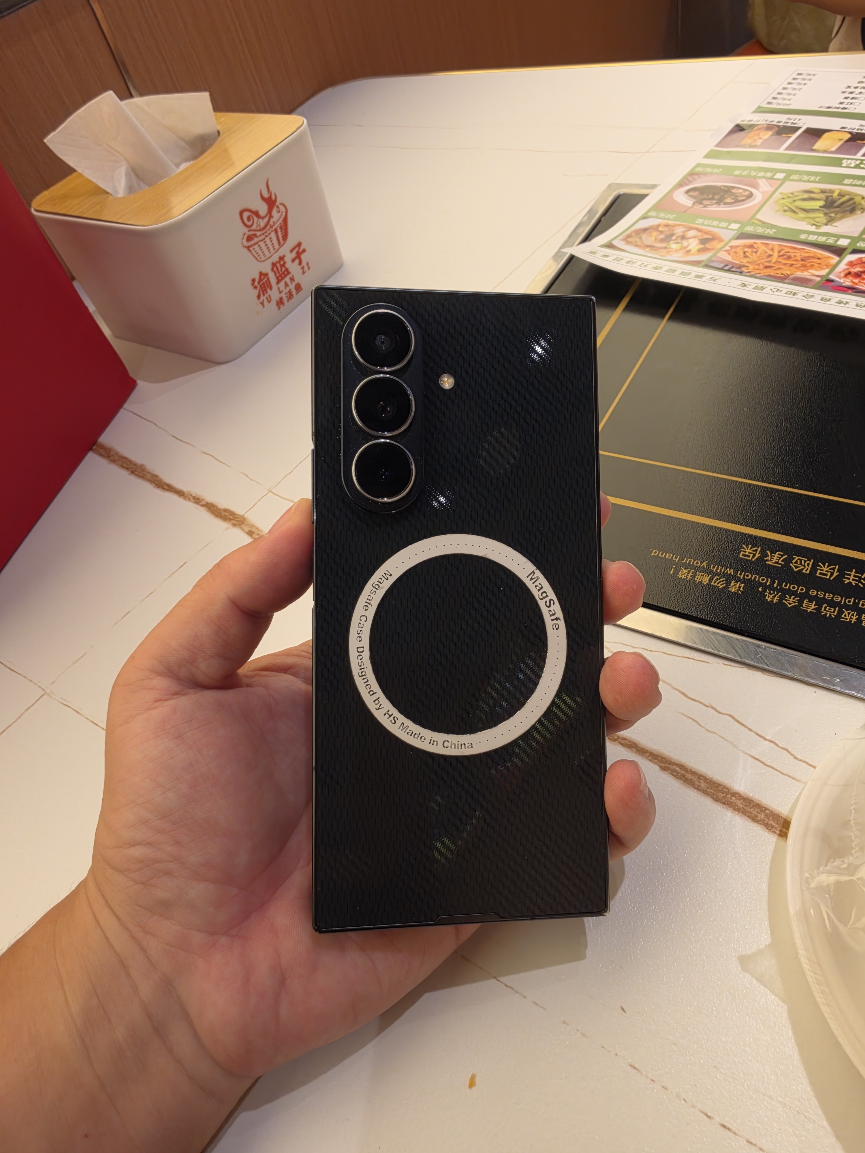 华为展翼三折叠今日开售现在去爱回收把这个卖了，然后换华为这个 ​​​