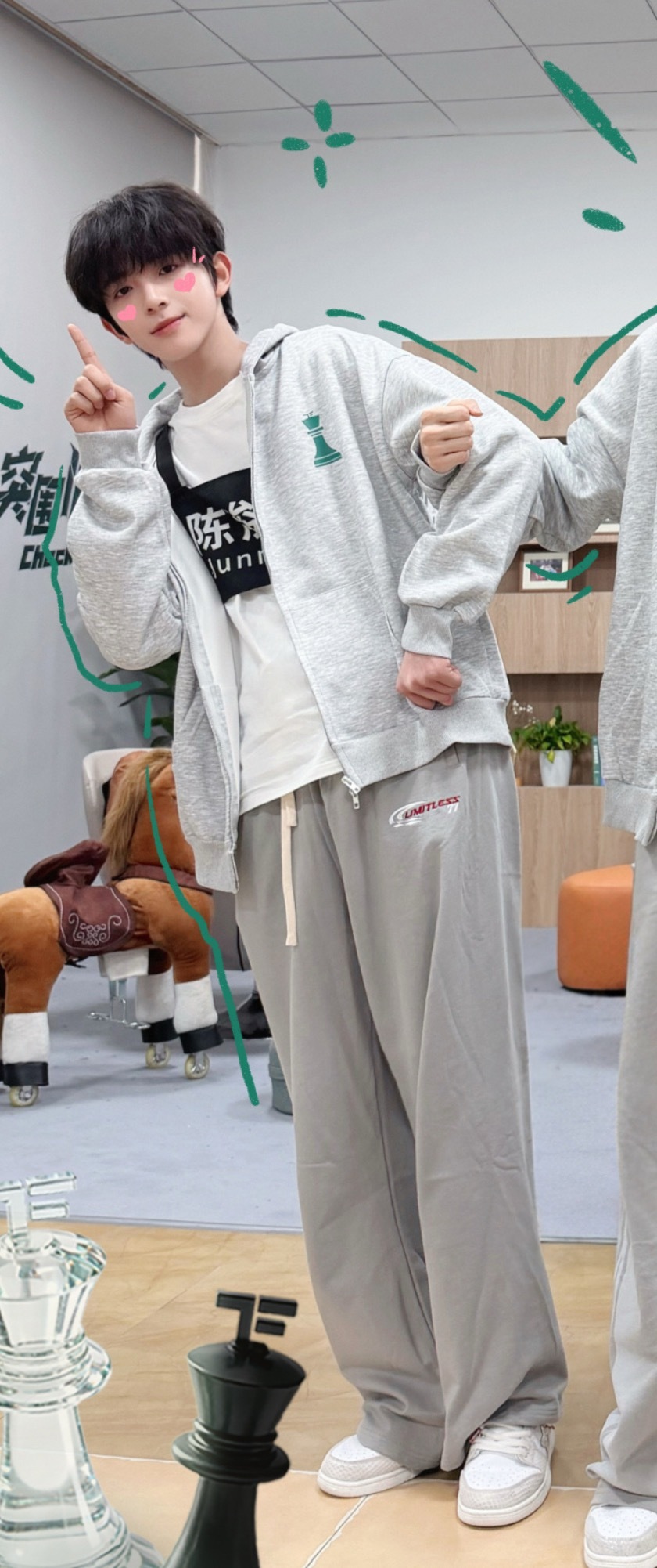 好长一条人 
