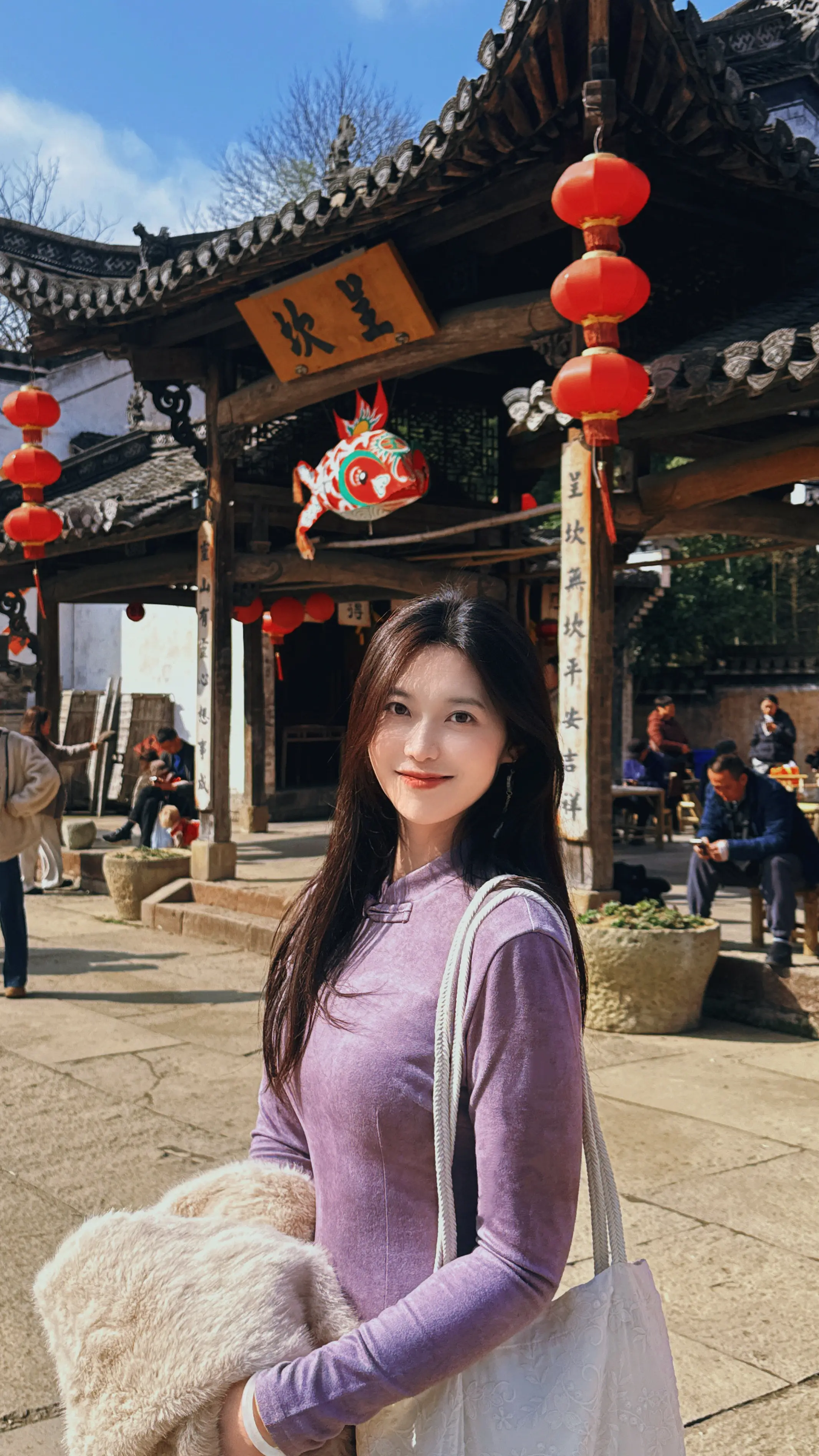 求一张你们拍的呈坎鱼灯图或视频 昨天拍的距离太远了😂