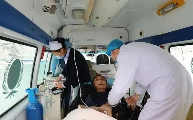 越来越多的人早晨刚醒来就匆忙下床，开始一天的忙碌。你是否也有过一杯浓咖啡提神的习