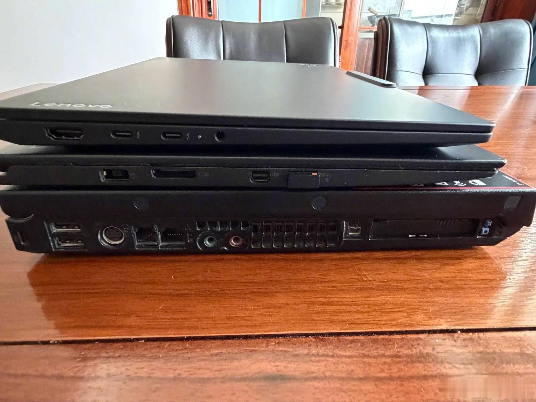 怀旧小抽屉 晒三台陪伴我工作的 ThinkPad，跨越整整 21 年。第一台 2