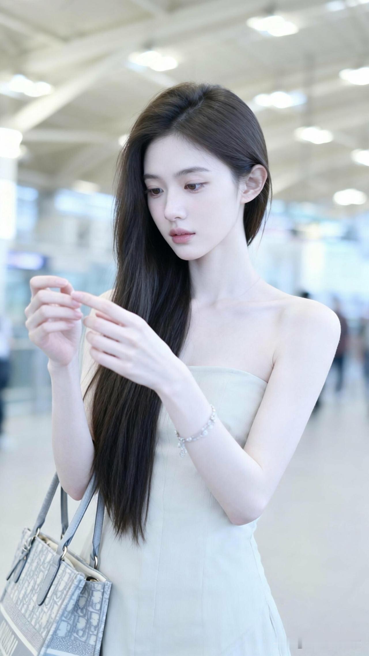 美女的美丽瞬间分享 分享一下你手机里最美的照片 分享小姐姐的美丽照片