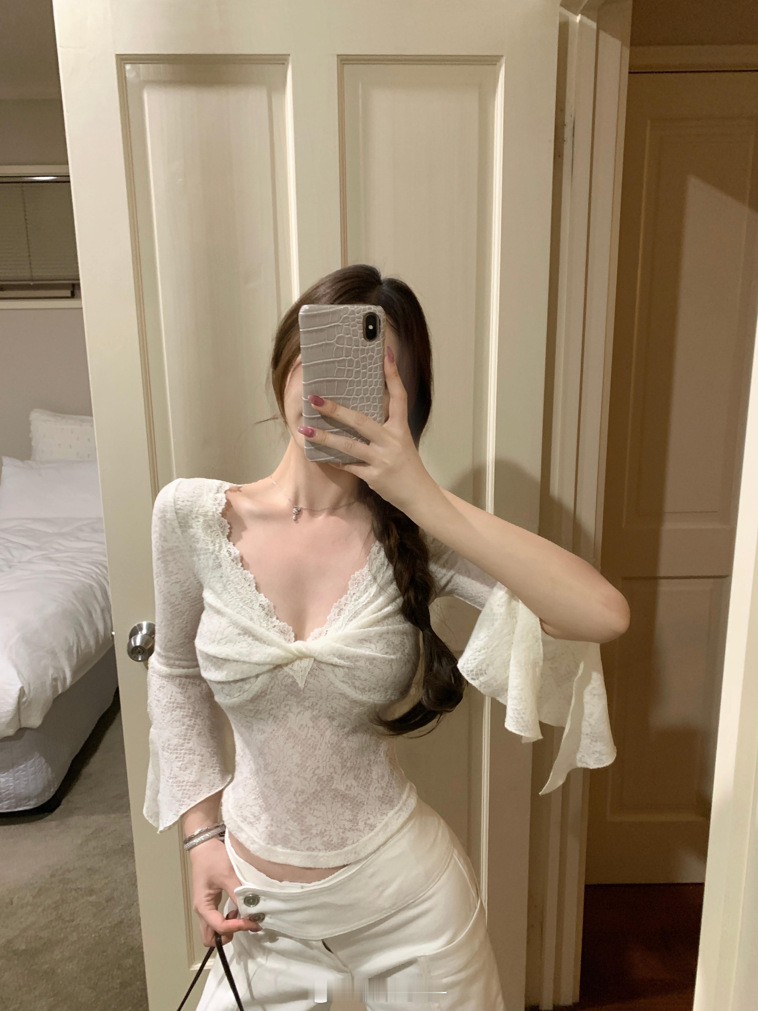 板栗可可Bankelili2/2/20:00👍🏻🍎揪1️⃣位👭穿～这件在