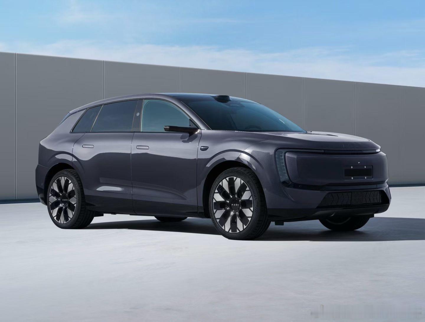 AUDI的第一款SUV原来叫E7X，你猜对了吗汽车audi
