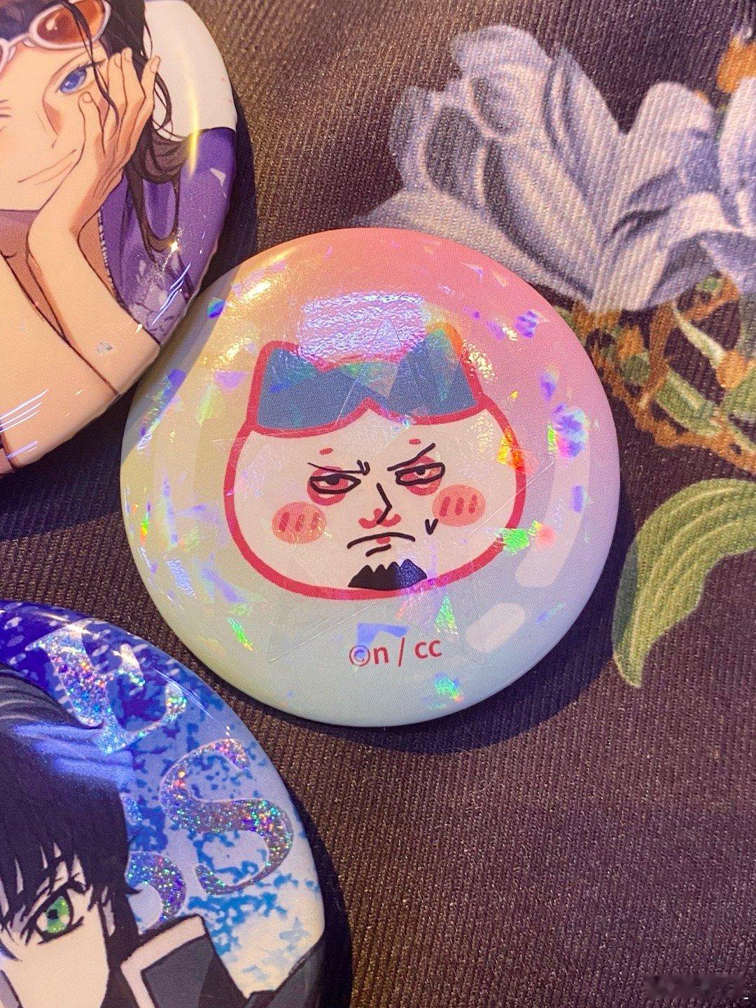 这贴纸大小也过分合适了救命 ​​​