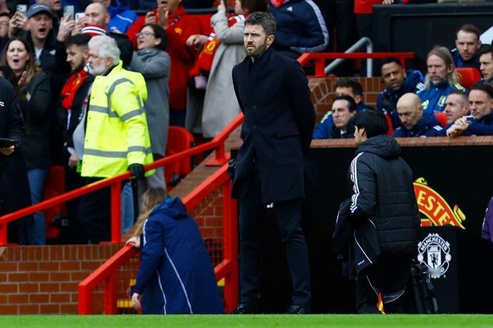 五大理由支持卡里克转正 太阳报分析了卡里克转正曼联主帅的五大理由。文章写道，欧冠