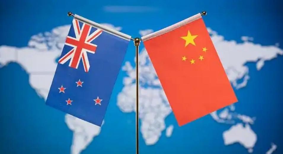 新西兰军舰又穿台海了，但真正值得琢磨的事在贸易数据里


9月18日清晨5点28