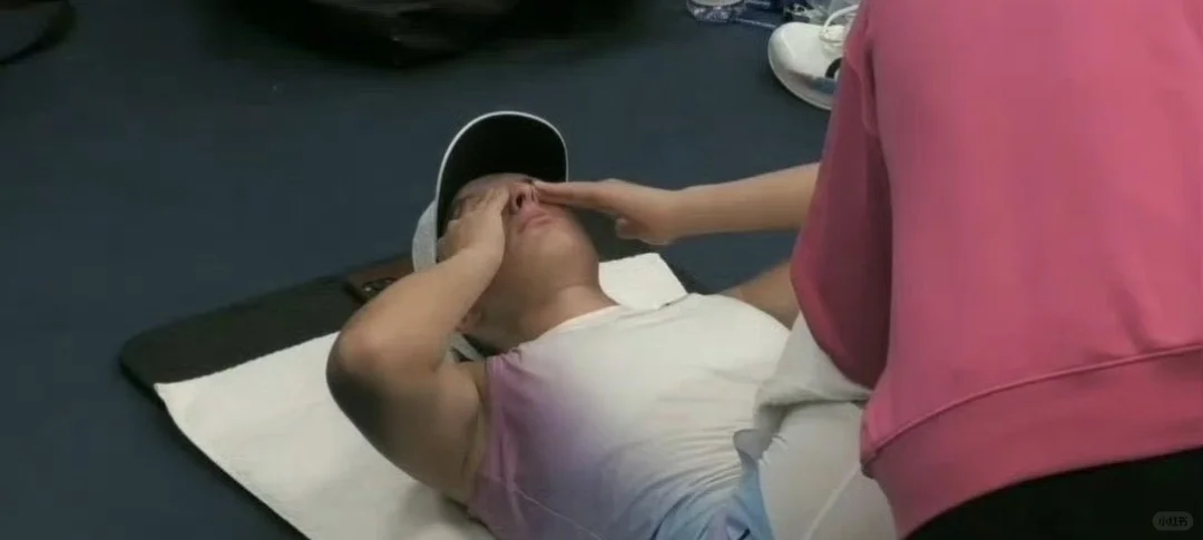 斯瓦泰克赛后又掩面而泣！