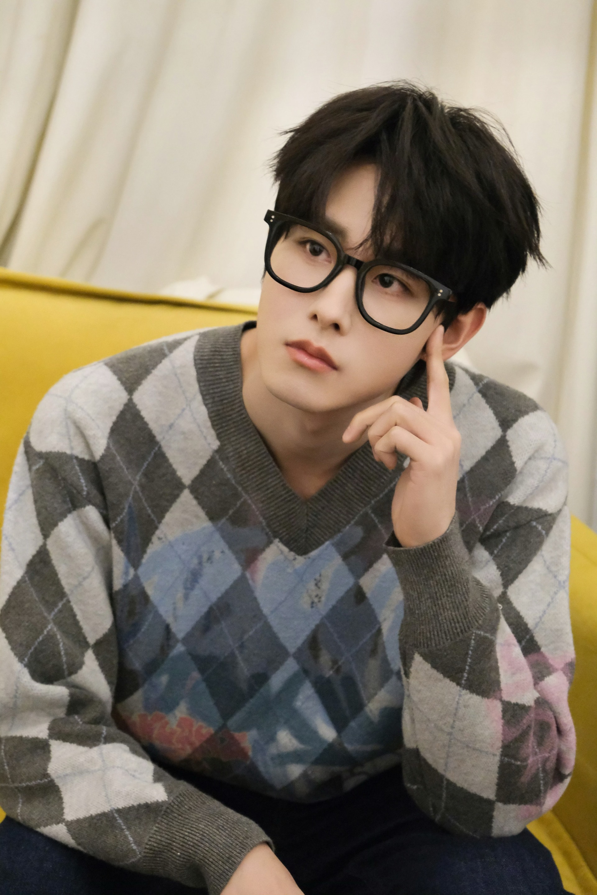 田嘉瑞拒绝和私生互动田嘉瑞做得好某些人精神有问题呢应该去精神病院而不是去骚扰别人