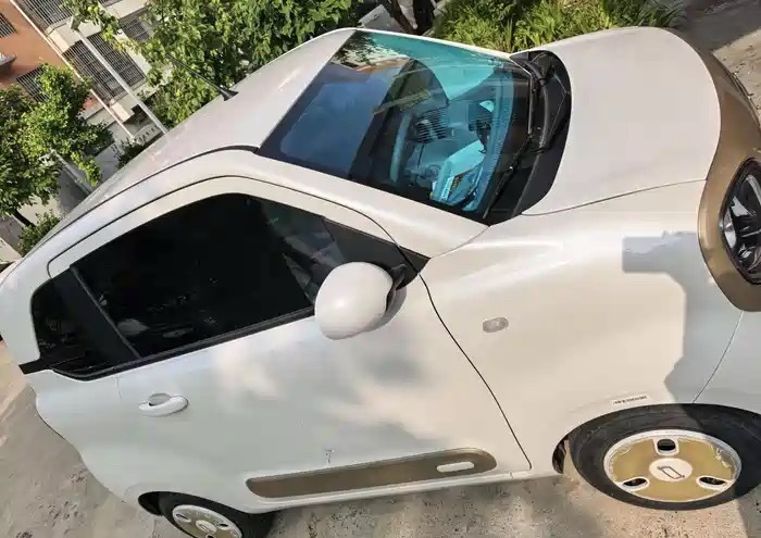 奔腾小马新款2026年9月上市，微型四门纯电代步轿车，车身尺寸3480×1580