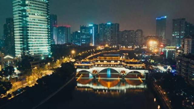 成都大力发展新能源汽车，上下游配套还有哪些缺口？