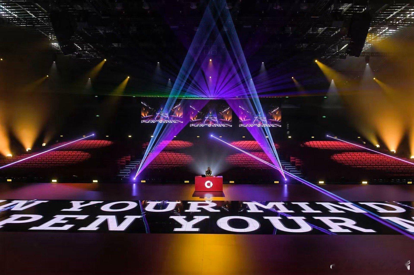 刷到厦门金鸡奖广场举办大活动，第一反应以为是中国电影金鸡奖改时间了？结果仔细一看