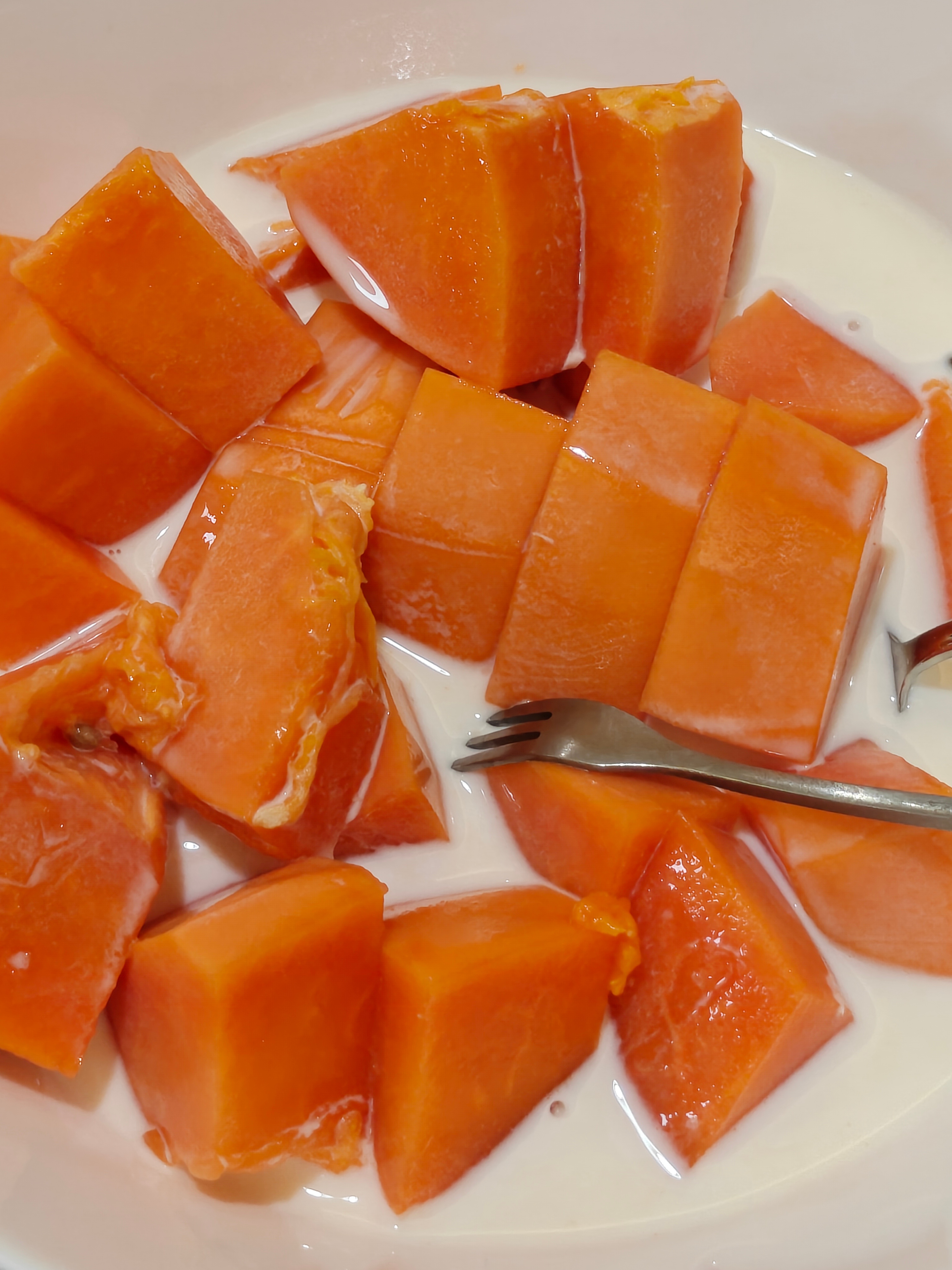 你们喝过木瓜牛奶吗 这一大堆只用了半个木瓜，贼甜 