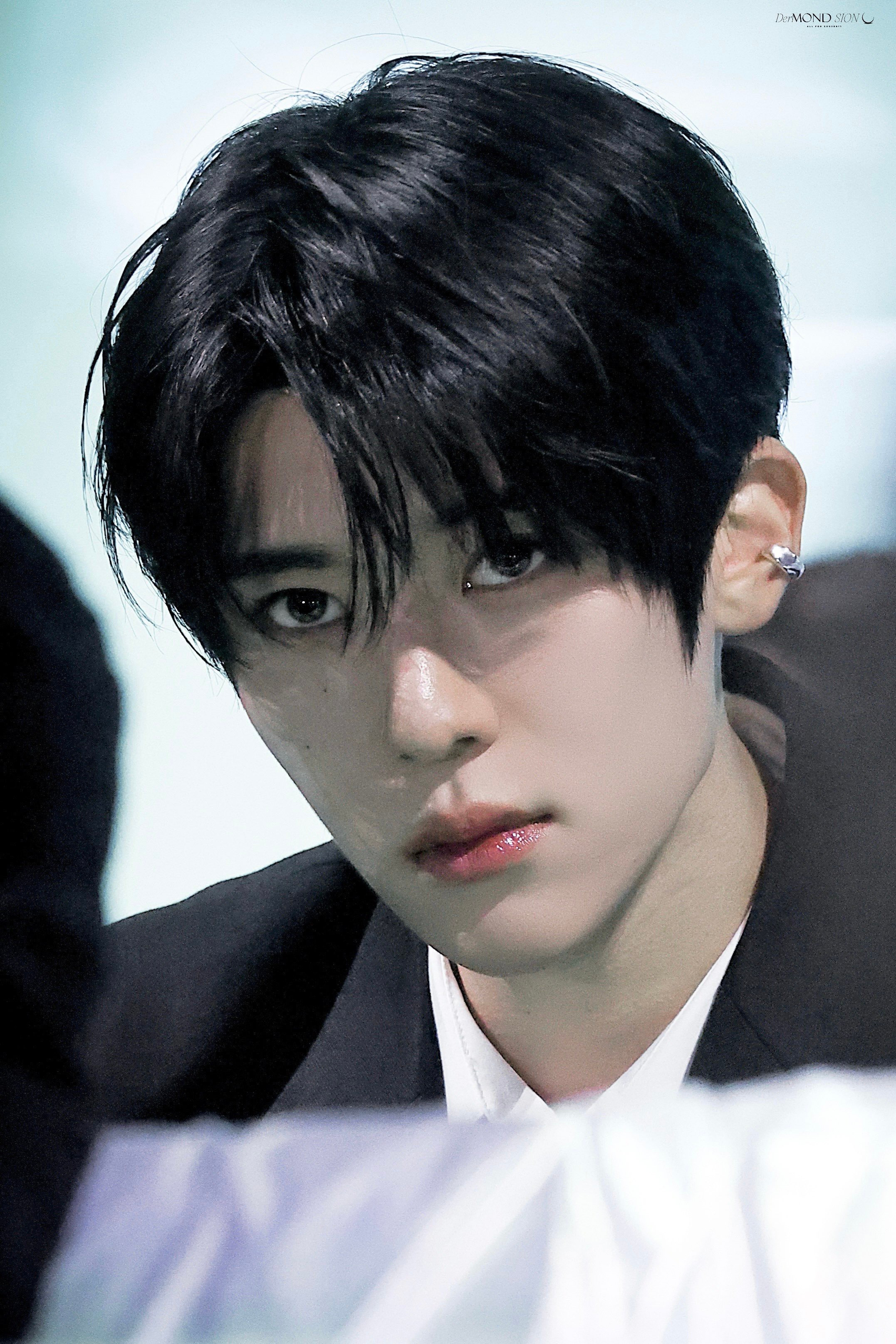 吴是温  每次神图都会佩附赠一段梦女文 