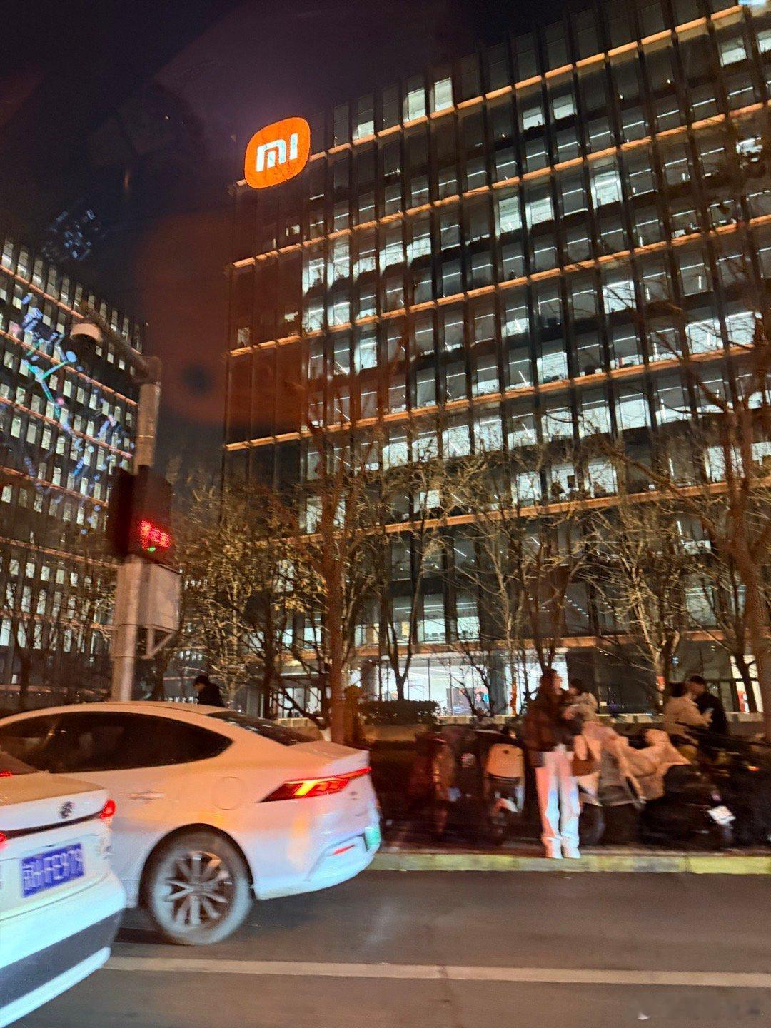 互联网那么多收费年卡腾讯 优酷 百度 qq 音乐等等一堆会员我都一直续费最近发现